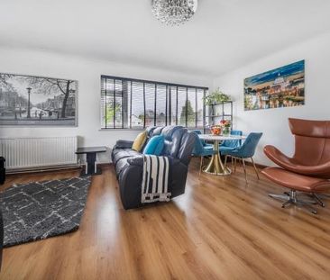 2 bedroom maisonette to rent - Photo 3