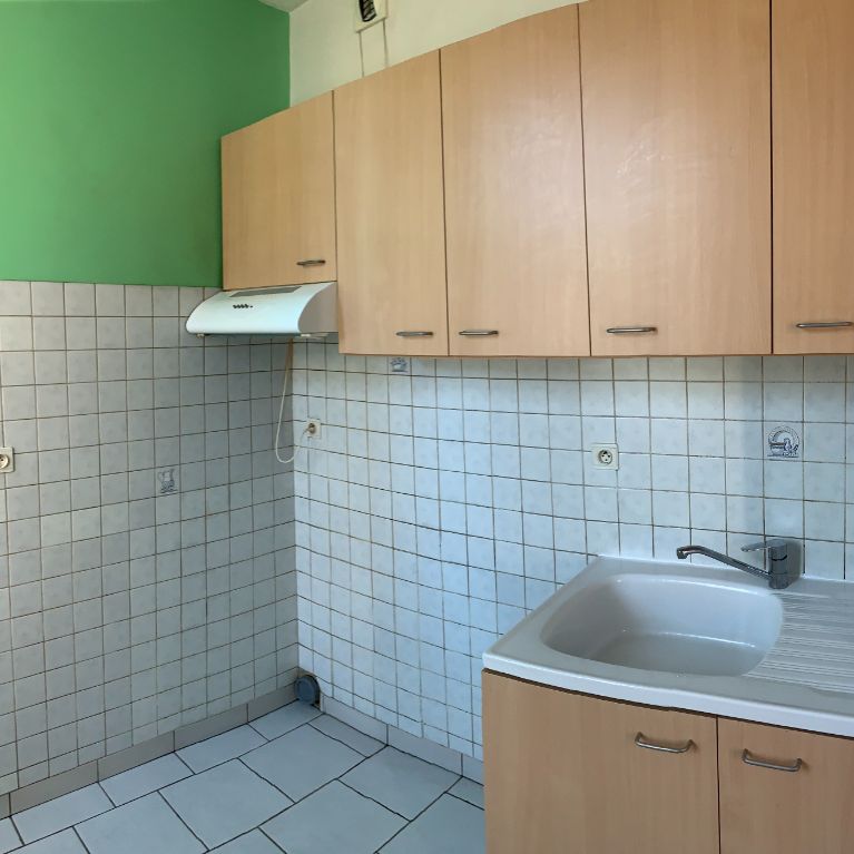 Location Appartement 3 pièces 50m² - Photo 1