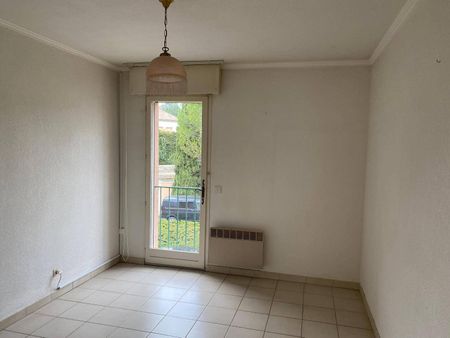 Location appartement 3 pièces 74 m² à Les Vans (07140) - Photo 4