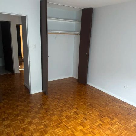 Chestnut Apartments — 305 - Photo 4