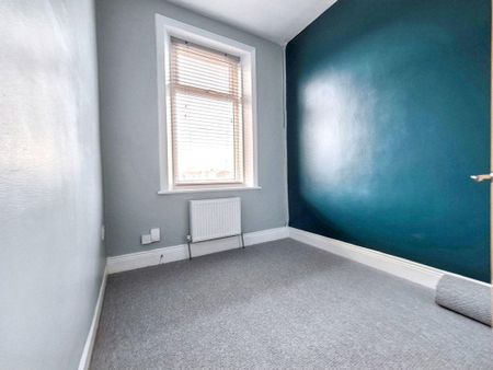 3 bed upper flat to rent in NE32 - Photo 4