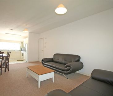 Ednaston Road, Nottingham, Nottinghamshire, NG7 - Photo 2