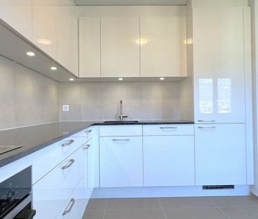 FIRST RENTAL 4.5-ROOM APARTMENT 140 m2 – TOTALLY RENOVATED – 3 BALC... - Photo 6