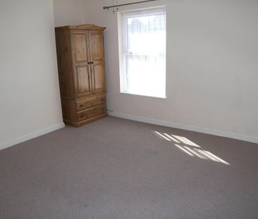 Stradbroke Road - Photo 2