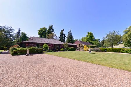 Enton Lane, Enton, Godalming, Surrey, GU8 - Photo 3