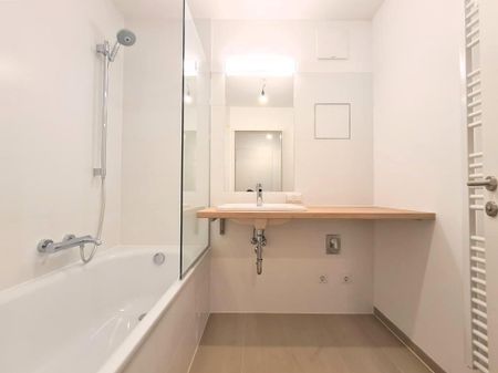 Tolle Ausstattung! Super Raumaufteilung! Ihre neue Neubauwohnung in der Koloniestraße! - Photo 2