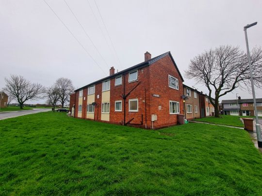 Property To Rent Beacon Grove, St. Helens, WA11 | 2 Bedroom Apartment through Little Estate Agents - Photo 1