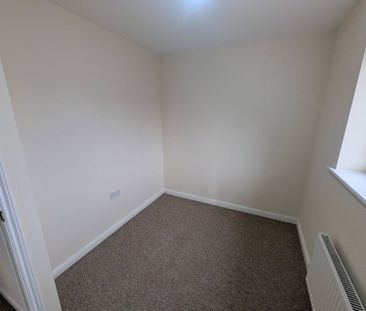 Everside Drive, Cheetwood, Manchester, Greater Manchester, M8 8ES - Photo 5