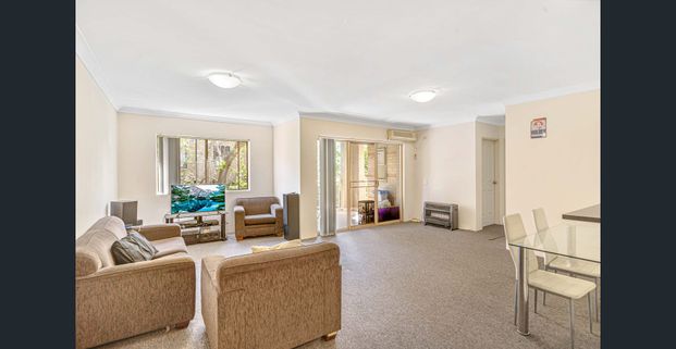 Spacious 2-Bedroom Apartment in a Convenient Auburn Location!! - Photo 1