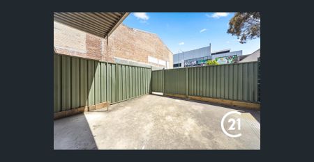 1/4 Revesby Place, Revesby, NSW 2212 - Photo 4