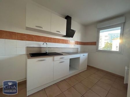 Location Appartement 3 pièces 64m² NIMES 30000 - Photo 4
