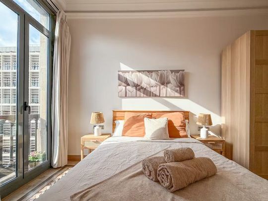 Carrer de Roger de Llúria, Barcelona, Catalonia 08009 - Foto 1