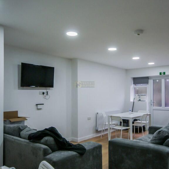 6 bedroom maisonette to rent - Photo 1