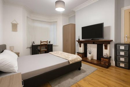 1 bedroom in a house share to rent - Photo 3