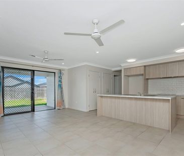 MODERN OASIS IN BOHLE PLAINS! - Photo 4