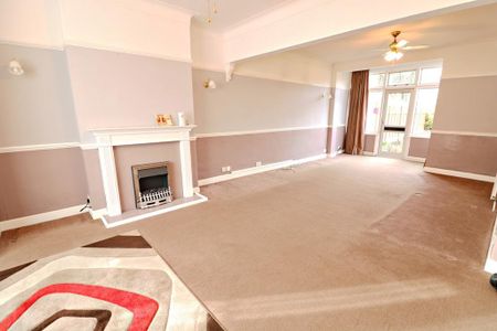 3 bedroom terraced house to rent - Photo 2