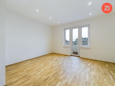 Renovierte 4- Zimmer Wohnung mit Balkon - Photo 3