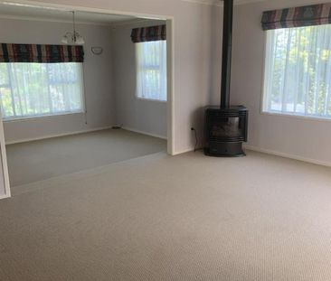 Sitting High on Highland - Photo 2