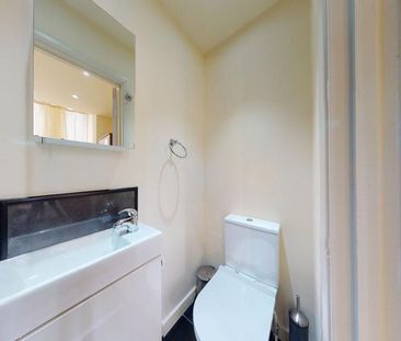 Studio to rent - Photo 6