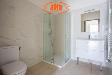 Vente STUDIO LIBRE DE SUITE EN RDC - Photo 4