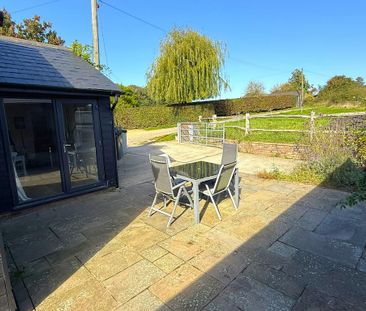 2 bedroom cottage to rent - Photo 5