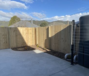 Naenae Living - Photo 1