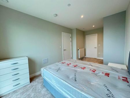 2 bedroom flat to rent - Photo 2