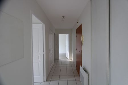 Location Appartement 2 pièces 50m² NANTES 44000 - Photo 5