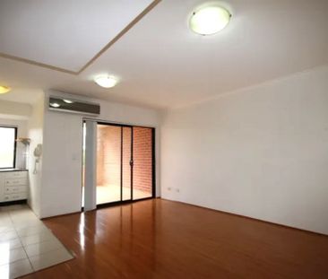 Two bedroom apartment on the main street of Campsie - Photo 1