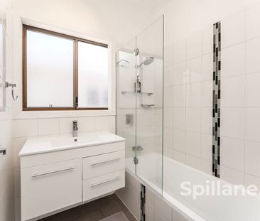 Charming Home with Space, Light & Lifestyle Appeal - Photo 4