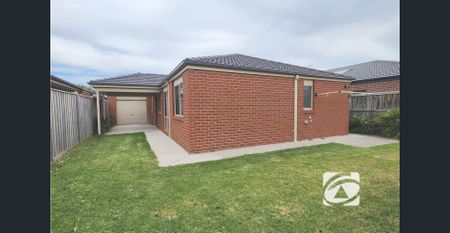 BERWICK WATERS BEAUTY - Photo 4