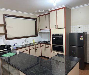 Campbellfield - Photo 2