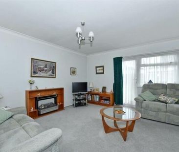 3 bedroom detached house to rent - Photo 5