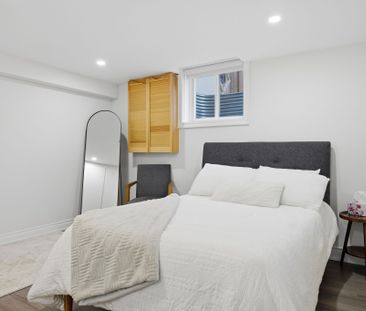 For Lease - 3254 Sir Johns Homestead, Mississauga, Ontario - Photo 6