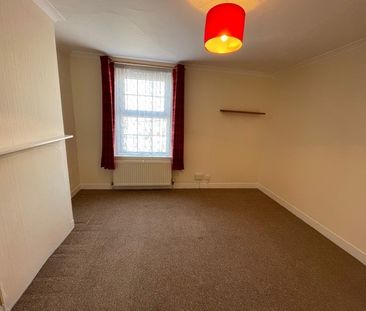 3 bedroom house to rent Priory Road, Tonbridge, TN9 - Photo 5