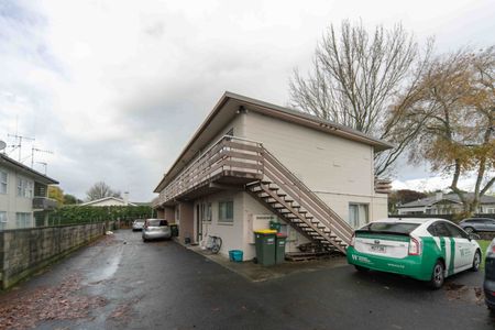 Apartment Located Close to The CBD - Photo 2