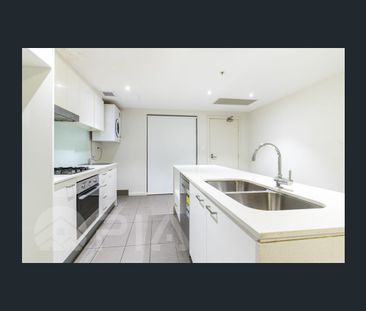 Luxury 2 bedroom apartment for rent in the centre of Parramatta - Photo 2