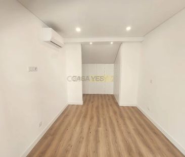 Apartment T1 in Setúbal (São Julião, Nossa Senhora da Anunciada e Santa Maria da Graça), Setúbal - Photo 2