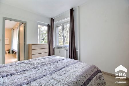 Anderlecht - 1 Chambre - Terrasse - Photo 3