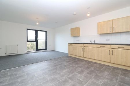 2 bedroom apartment to rent - Photo 4