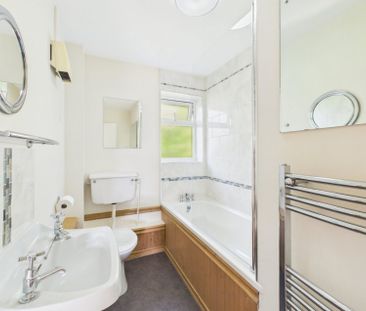 Plantation Road, Amersham, Buckinghamshire,HP6 - Photo 2