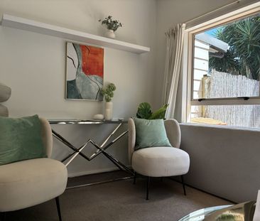 Charming Townhouse in Bayview - Photo 4