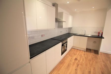 1 bedroom apartment to rent - Photo 3