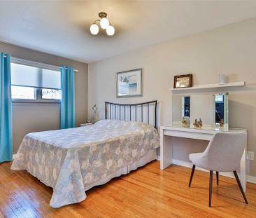 For Lease - 166 Lynnbrook Drive, Toronto, Ontario - Photo 3