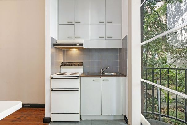 Lovely Quaint and Quiet Studio in Private Enclave - Photo 1