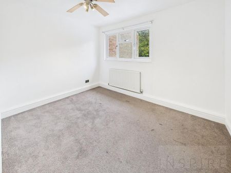 3 bedroom house to rent - Photo 3