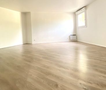 Location Appartement 1 pièce 36m² - Photo 3