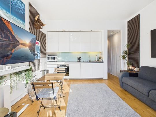 Studio to rent - Photo 1