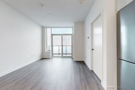 For Lease - 2495 Eglinton Avenue Unit# 2702, Mississauga, Ontario - Photo 2