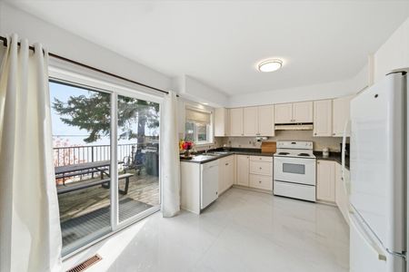 For Lease - 2999 Lakeside Drive, Severn, Ontario - Photo 3